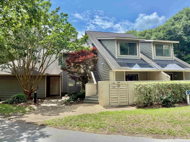 210 Westleton Dr.
