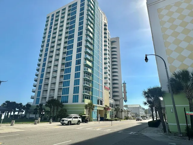 2100 N Ocean Blvd.