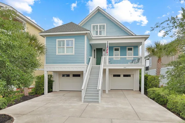 490 Harbour View Dr.