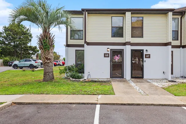 1012 Possum Trot Rd.