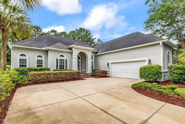 5606 Leatherleaf Dr.