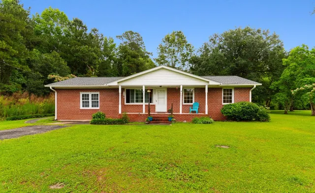 2240 Little Lamb Rd.