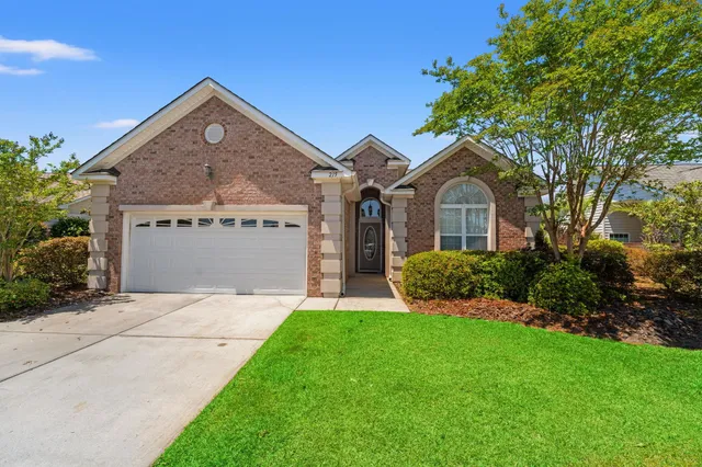 215 Kessinger Dr.