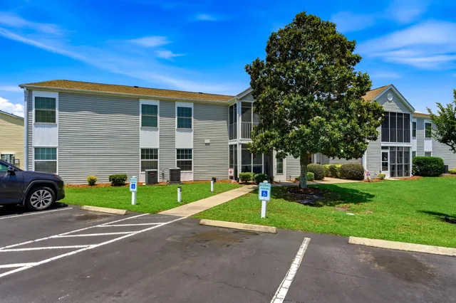 2150 C Clearwater Dr.