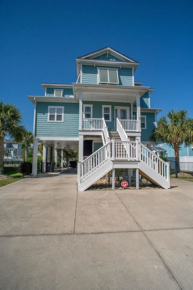 429 Oak Ave.
