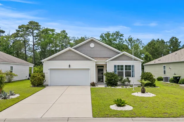 144 Legends Village Loop
