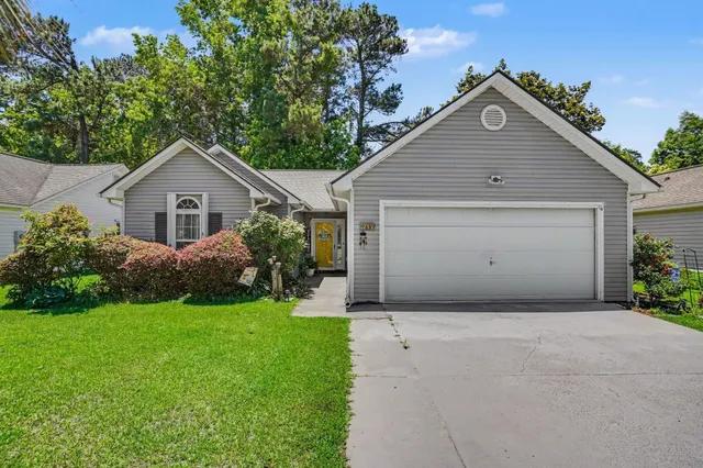 252 Eagle Run