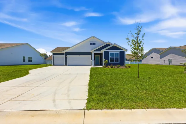 905 Inlet Keys St.