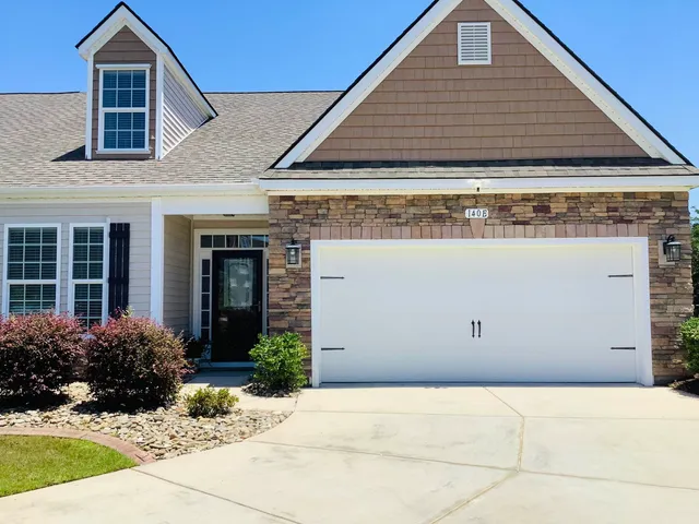 140 Parmelee Dr.