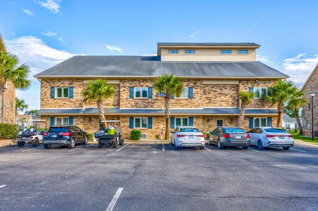 211 Double Eagle Dr.