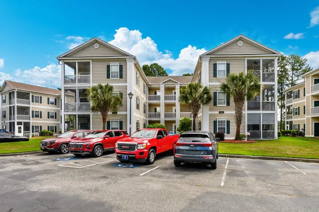 246 Sun Colony Blvd.