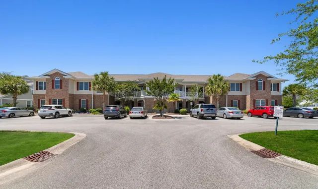 700 Pickering Dr.