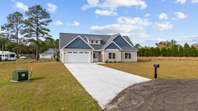 1904 Blue Bird Rd.