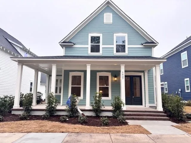 901 Monmouth St