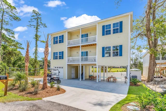495 Rosemary Ln.
