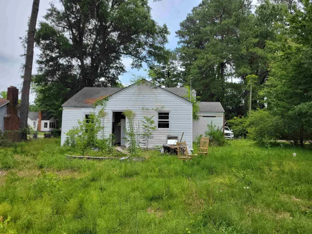 507 Oak St.