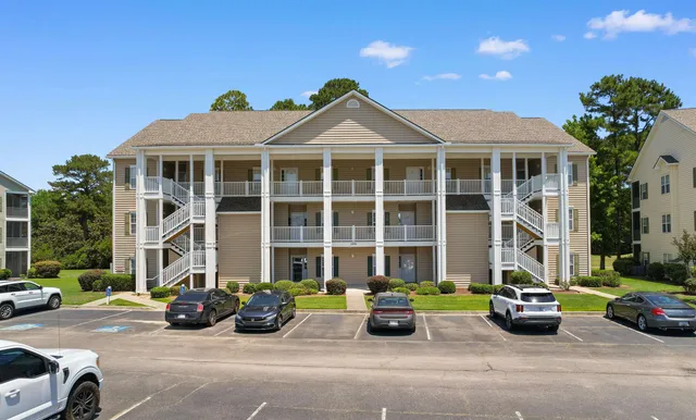 5846 Longwood Dr.