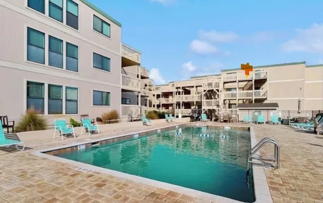9661 Shore Dr.