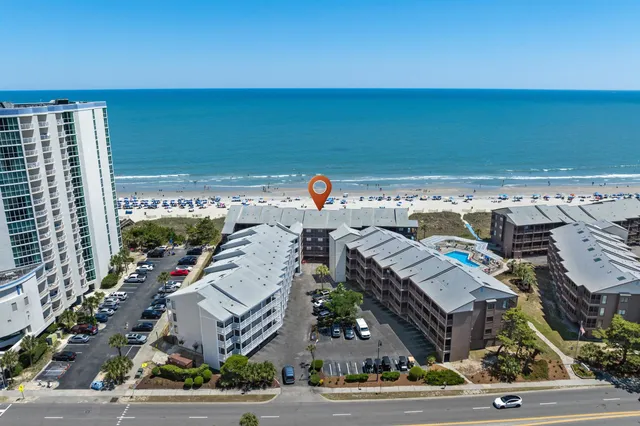 208 N Ocean Blvd.