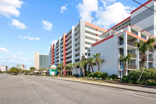 7200 N Ocean Blvd.