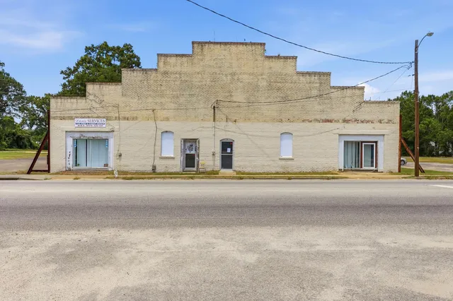 215 E Main St.
