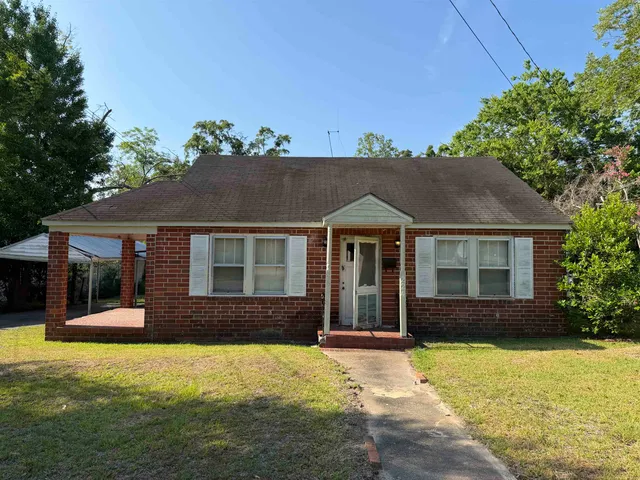 224 E Brooks St.