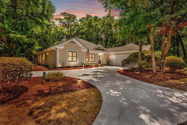 1204 Pine Valley Rd.