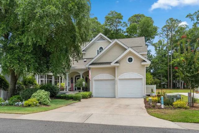 5017 Gilbert Ln.