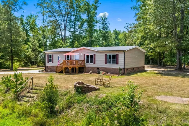2463 Hanna Lake Rd.