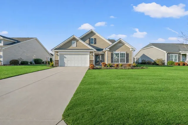912 Daresbury Ln.