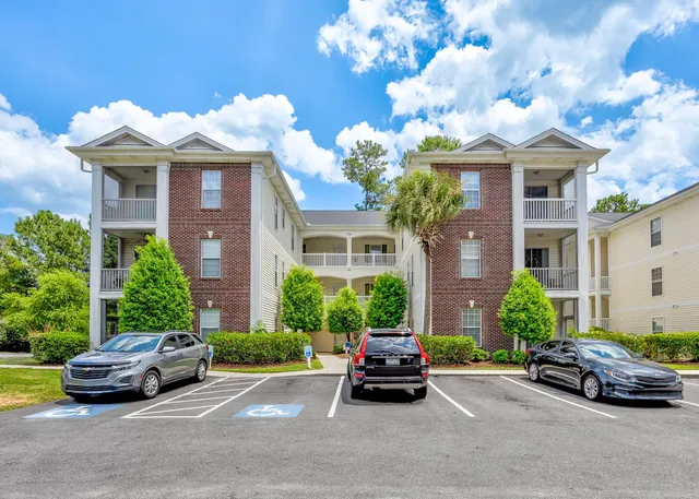 504 River Oaks Dr.