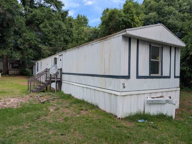 212 R Bar M Ranch Rd