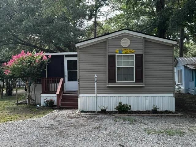 474 W Banks Dr.