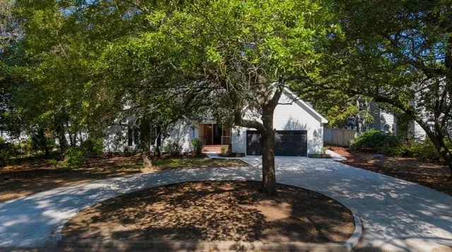 5703 Pickens Ave.