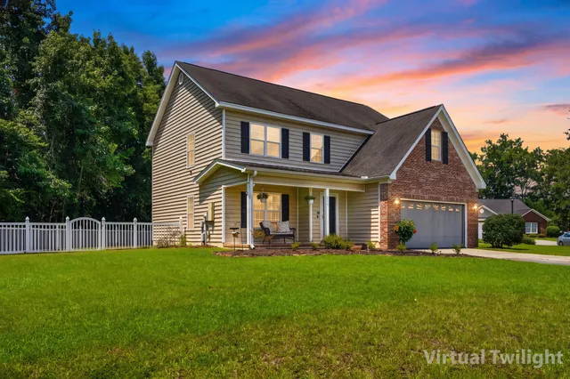 211 Oak Landing Dr.