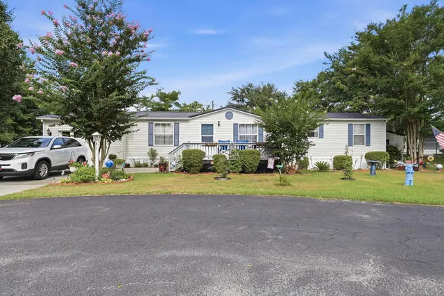 852 Old Magnolia Dr.