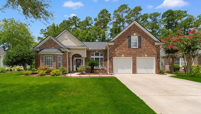 579 Longwood Dr.