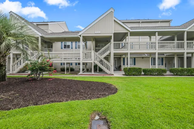 1920 Bent Grass Dr.