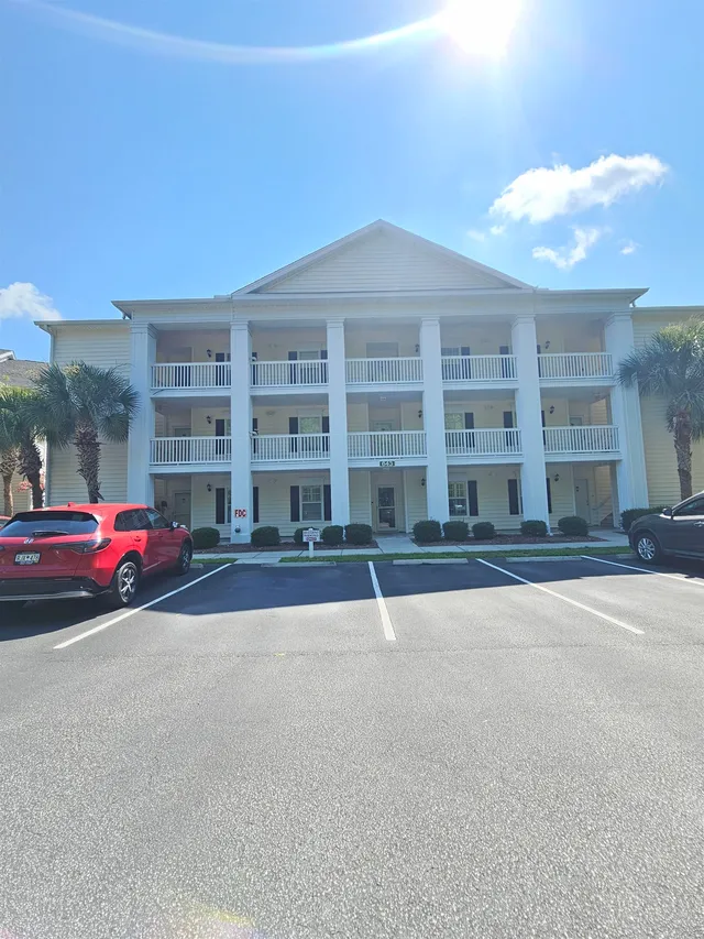 643 Woodmore Dr.