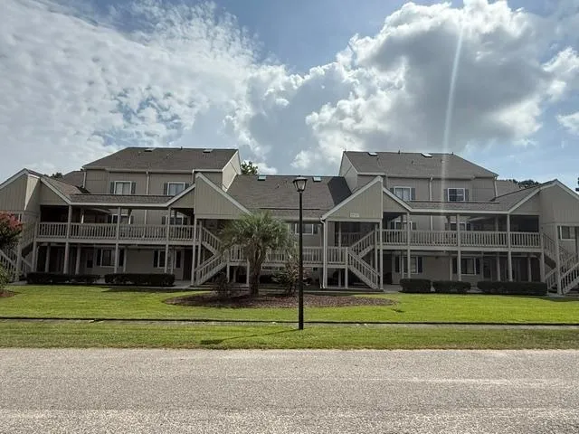 1920 Bentgrass Dr.
