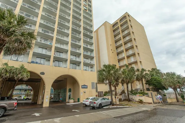1207 S Ocean Blvd.