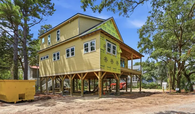 59 Hook Dr.
