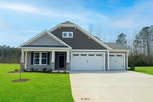 890 Big Cedar Dr.