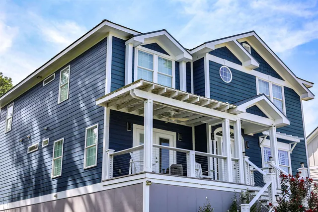 100 Oak Bay Dr.