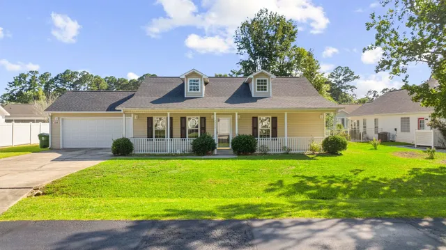2208 Seaford Dr.