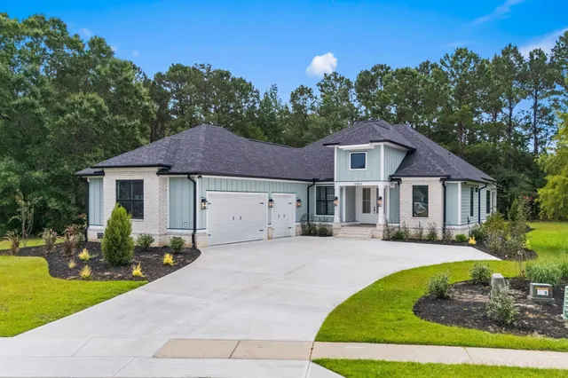 9454 Old Salem Way