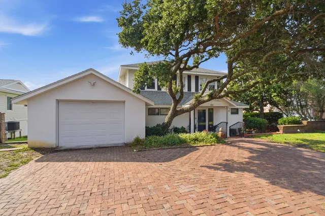 3704 N Ocean Blvd.