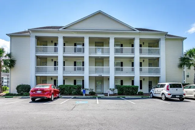 627 Woodmoor Dr.