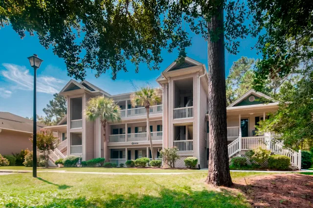 227 Pinehurst Ln.