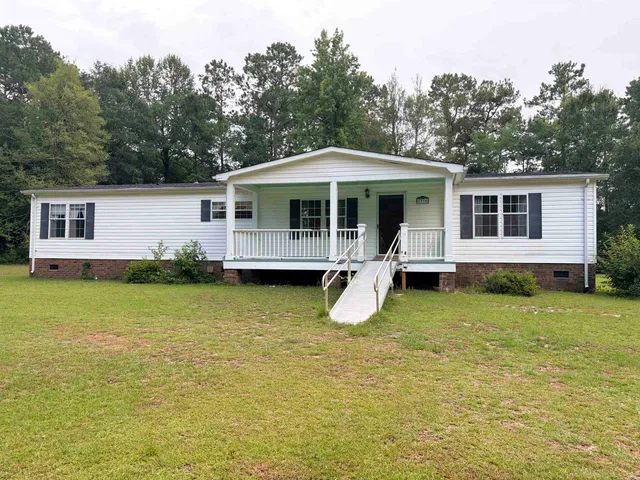 7330 Greenview Loop